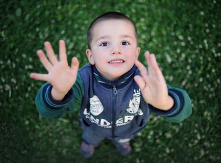 完整神秘占卜 展现精准未来预测