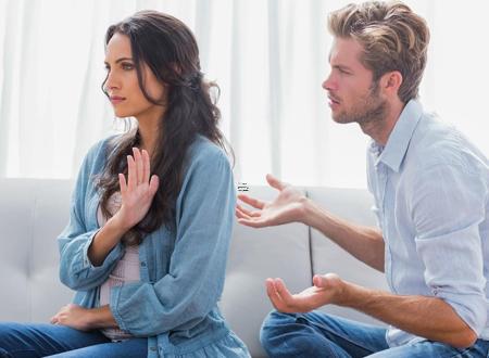 属鸡者应避免交往此人 为什么属鸡的人要远离这个人