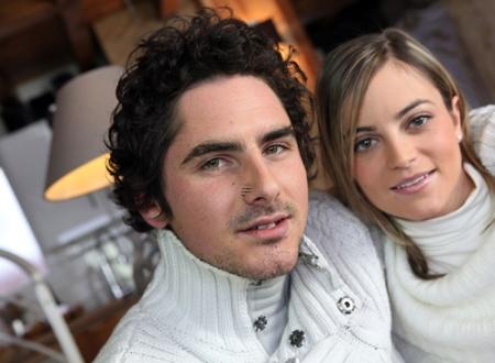 1985年属牛人的幸运颜色与数字 属牛人运势提升的关键因素